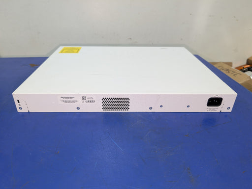 Cisco C1000-24FP-4G-L