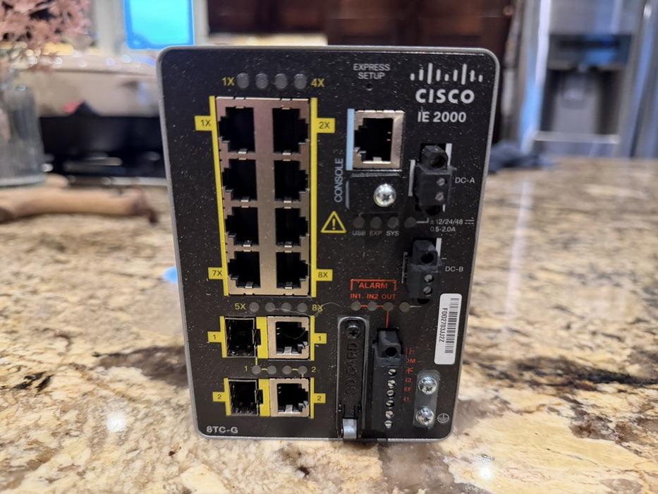 Cisco IE-2000-8TC-G-B