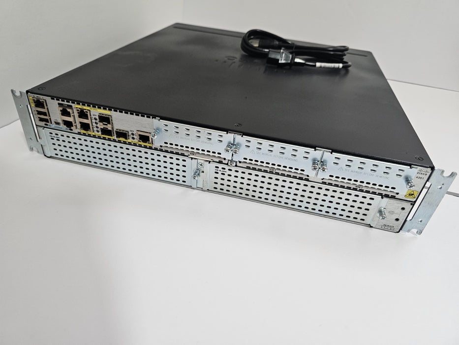 Cisco ISR4351-AXV/K9