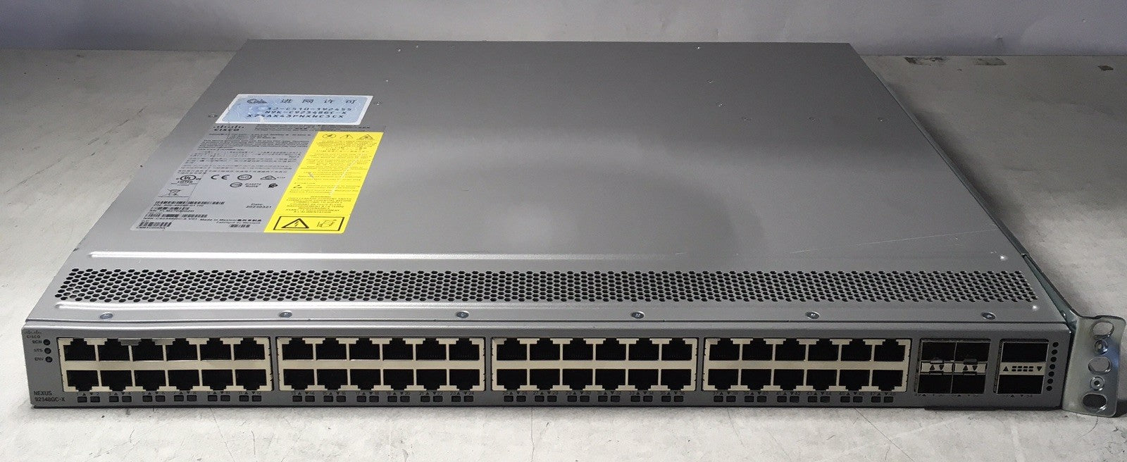 Cisco N9K-C92348GC-X