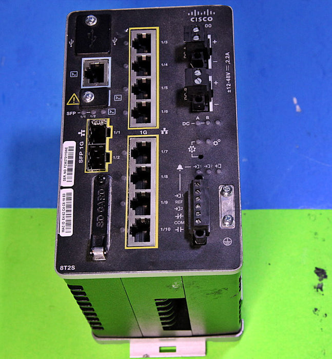 Cisco IE-3200-8T2S-E
